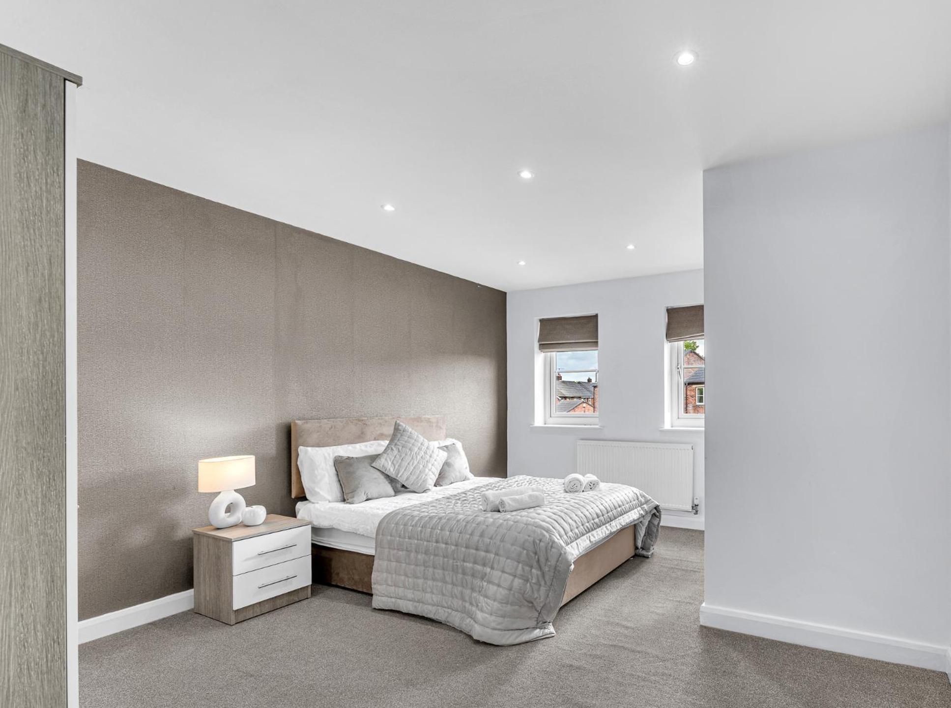 Brook Meadow House, 4 Bed House, Manchester Astley  المظهر الخارجي الصورة