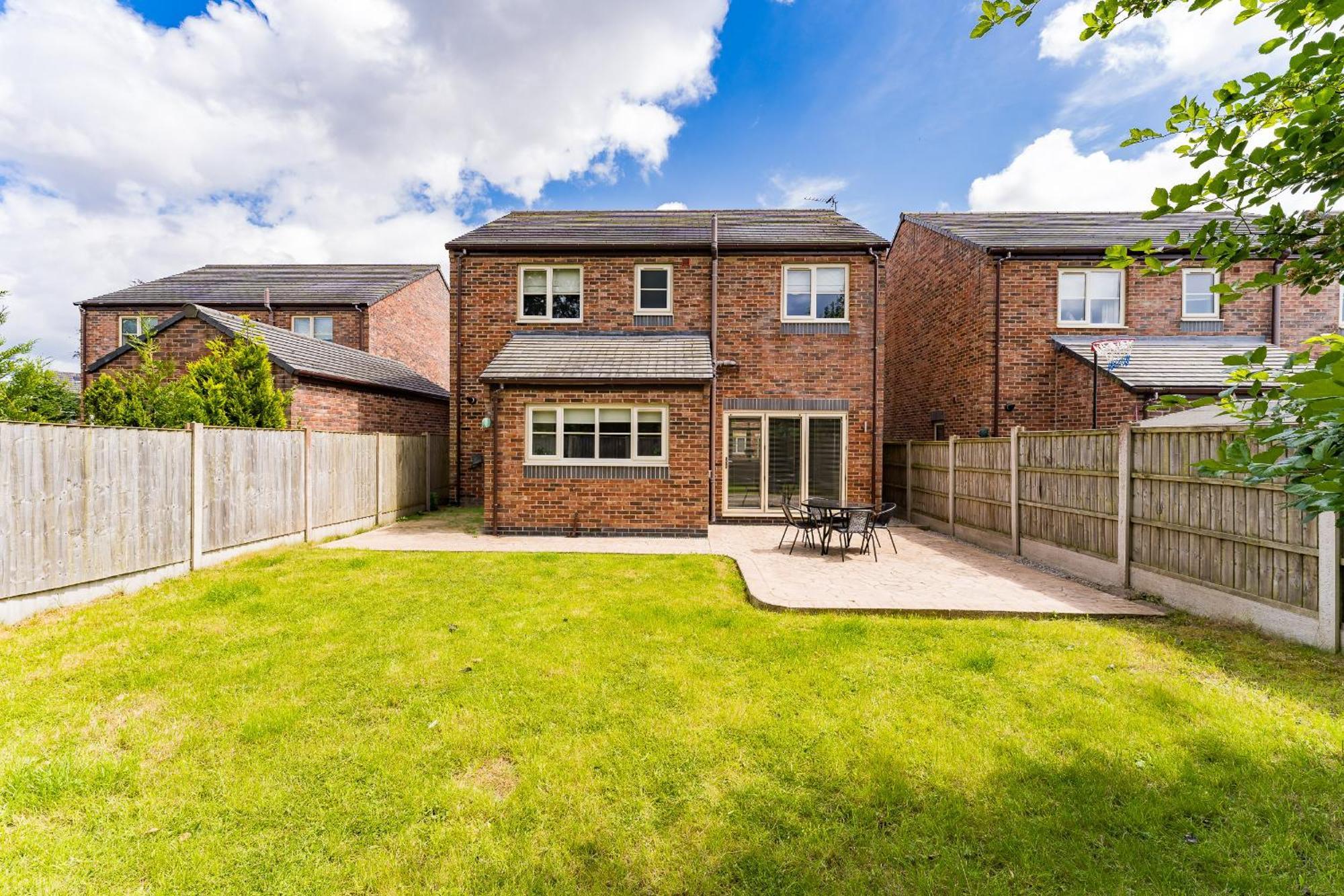 Brook Meadow House, 4 Bed House, Manchester Astley  المظهر الخارجي الصورة