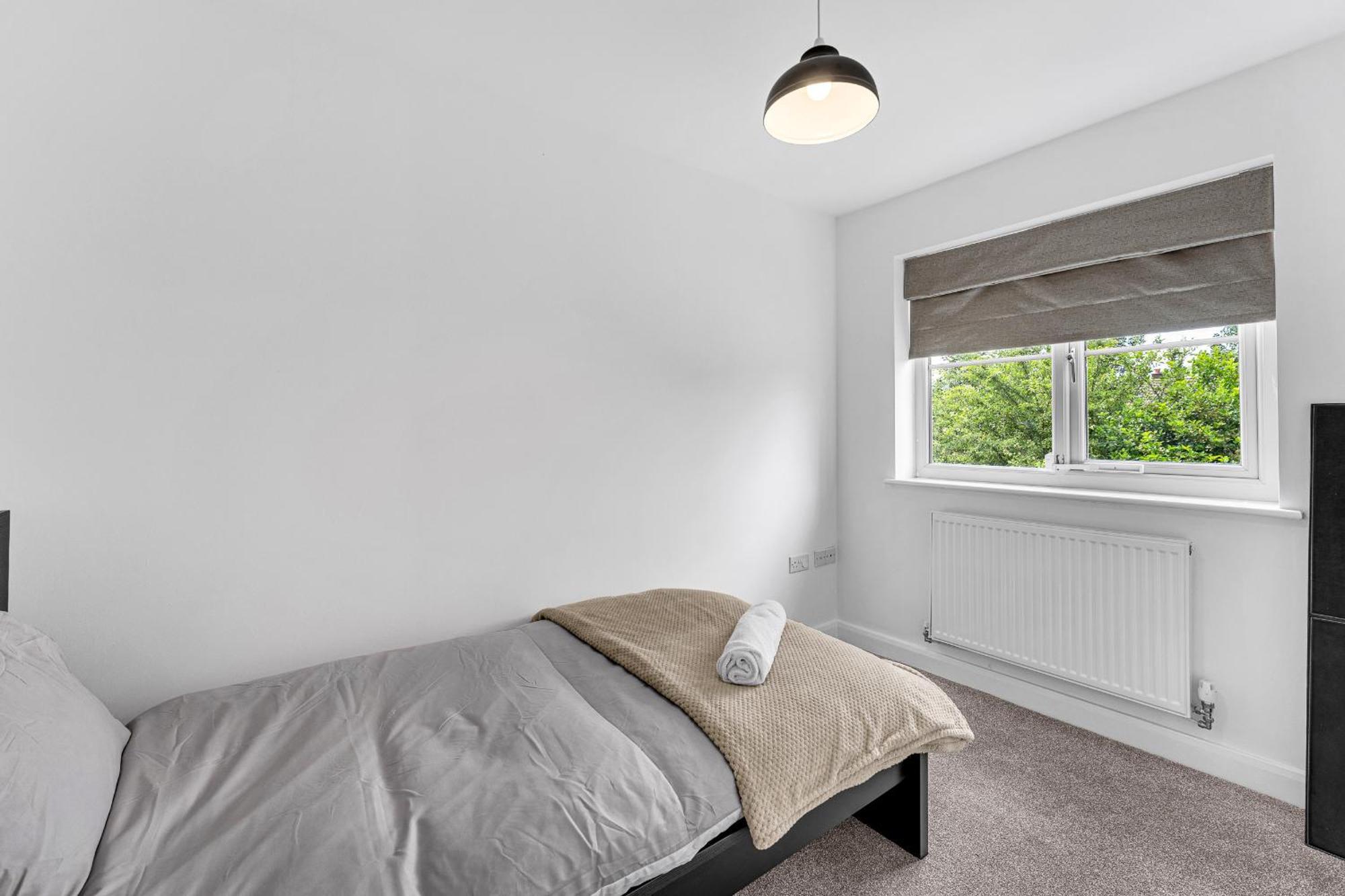 Brook Meadow House, 4 Bed House, Manchester Astley  المظهر الخارجي الصورة