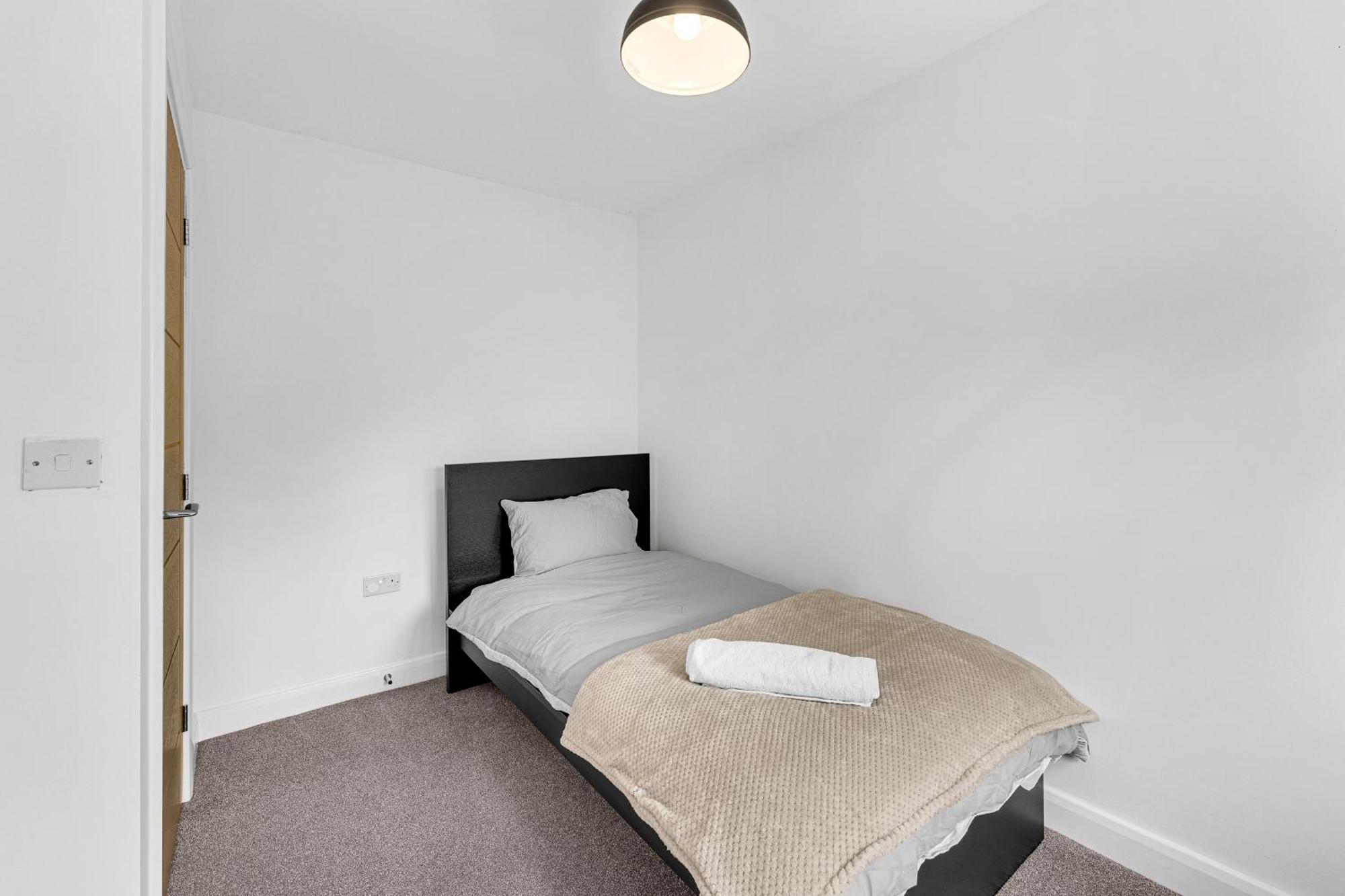 Brook Meadow House, 4 Bed House, Manchester Astley  المظهر الخارجي الصورة