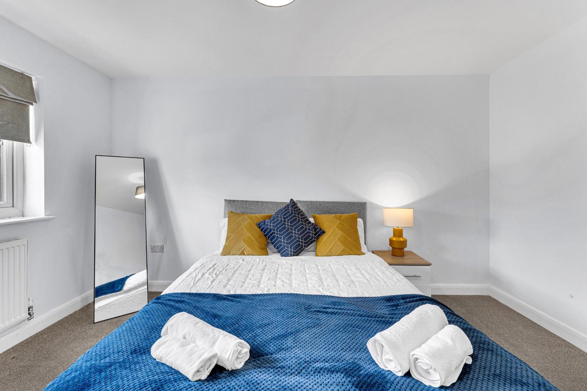 Brook Meadow House, 4 Bed House, Manchester Astley  المظهر الخارجي الصورة